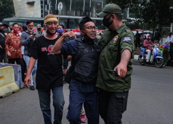 Nyaris Ricuh di Tugu Proklamasi Saat Deklarasi KAMI