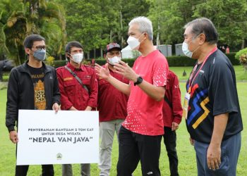 Percantik Nepal Van Java, Ganjar Bantu 2 Ton Cat